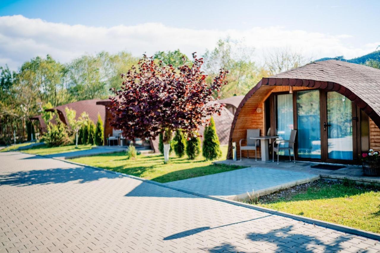 Montana Garden Rasinari Exterior foto