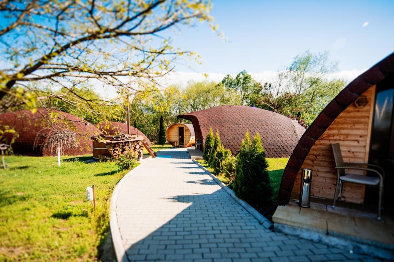 Montana Garden Rasinari Exterior foto